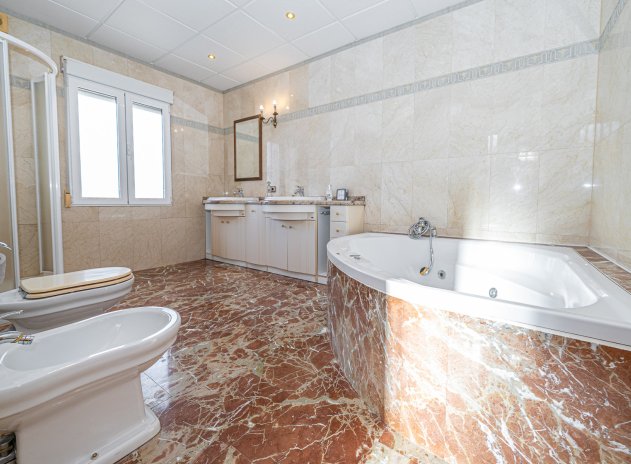 Herverkoop - Villa - Torrevieja - El chaparral