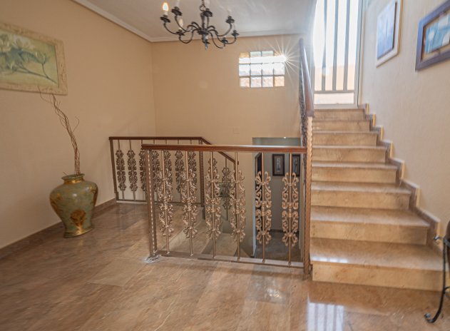Herverkoop - Villa - Torrevieja - El chaparral