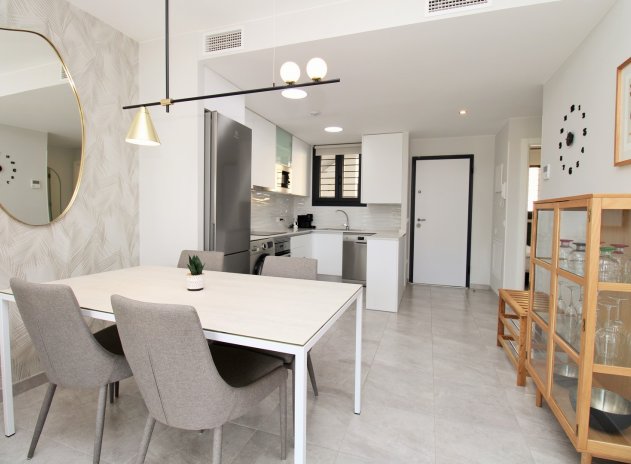 Resale - Apartment / Flat * - Villamartin * - Villamartín * 