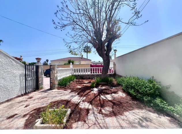 Wiederverkauf - Wohnung - Orihuela Costa - La Regia