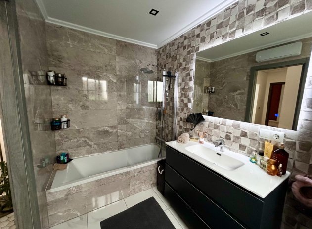 Revente - Appartement - Torremendo