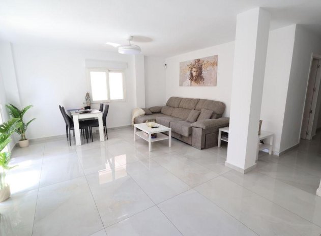 Herverkoop - Appartement - Torrevieja - Acequion