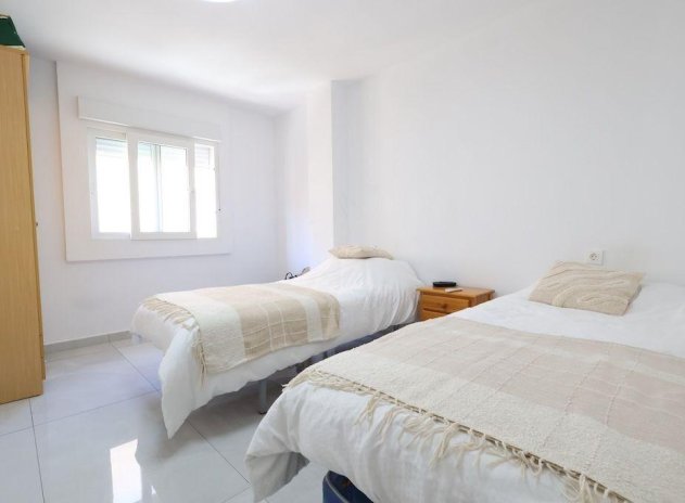 Herverkoop - Appartement - Torrevieja - Acequion