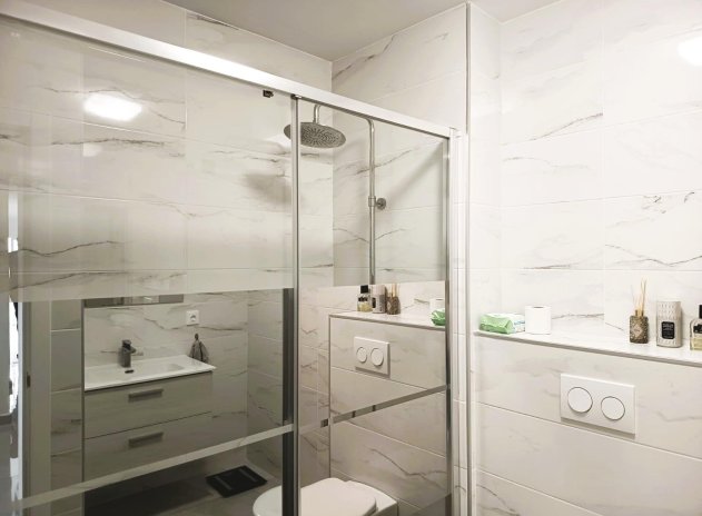 Herverkoop - Appartement - Torrevieja - Acequion