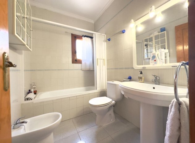 Herverkoop - Villa - Orihuela Costa - La Zenia