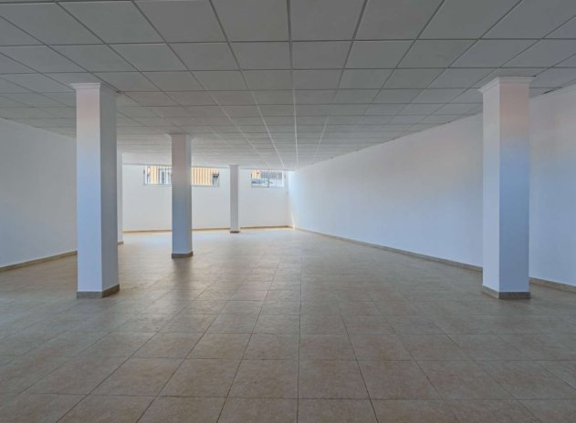 Herverkoop - Commercieel - Torrevieja - Nueva Torrevieja - Aguas Nuevas
