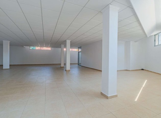 Herverkoop - Commercieel - Torrevieja - Nueva Torrevieja - Aguas Nuevas