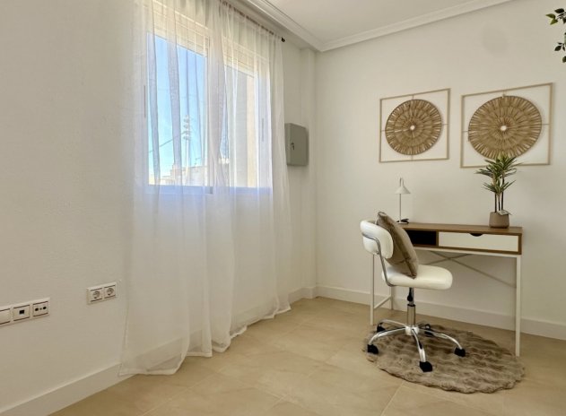 Herverkoop - Appartement - Torrevieja