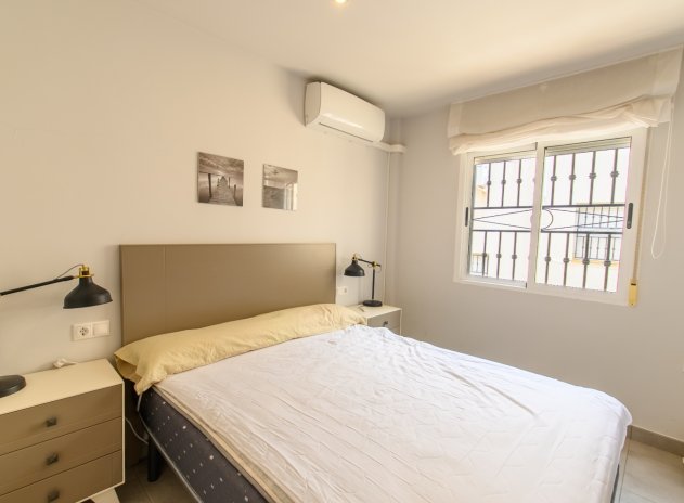 Wiederverkauf - Wohnung - Orihuela Costa - Los Altos