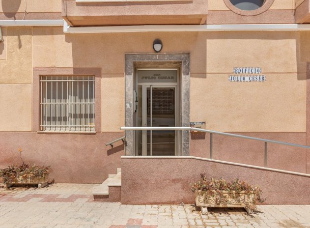 Herverkoop - Appartement - Torrevieja - La Mata
