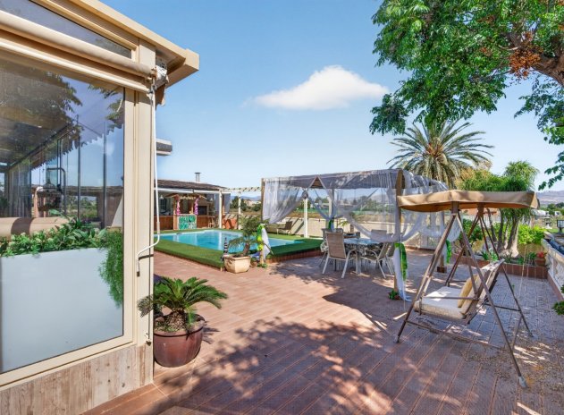Herverkoop - Villa - Orihuela - Orihuela Center