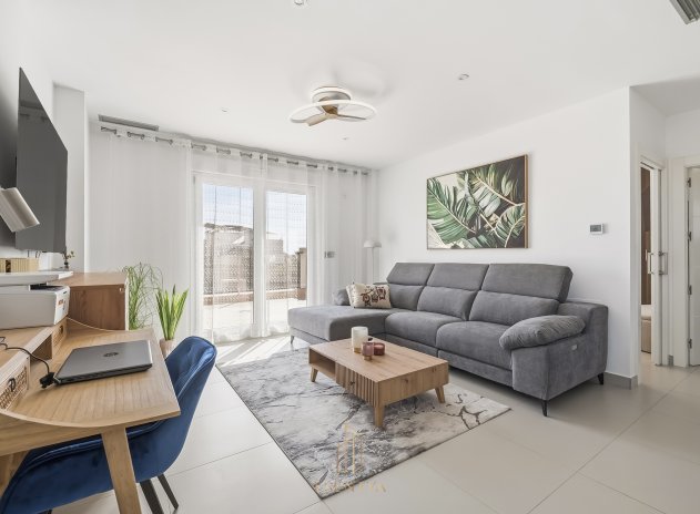 Herverkoop - Villa - Torrevieja - Aguas Nuevas