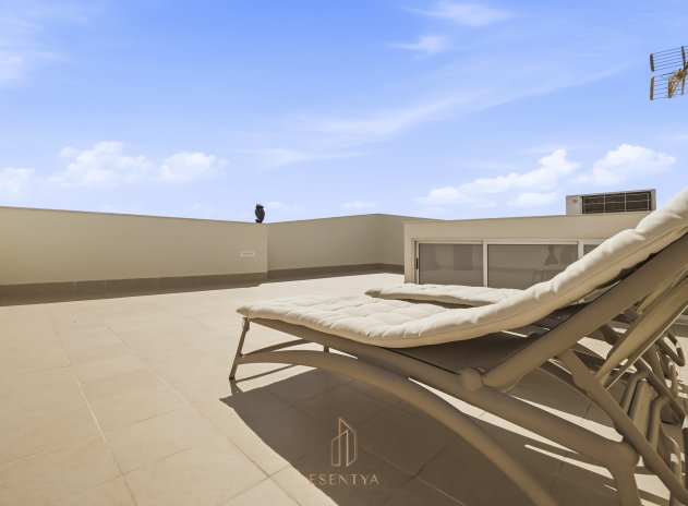 Herverkoop - Villa - Torrevieja - Aguas Nuevas