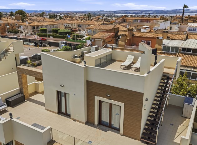 Herverkoop - Villa - Torrevieja - Aguas Nuevas