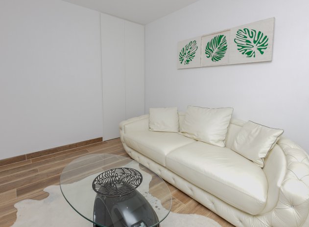 Resale - Villa * - Los Montesinos