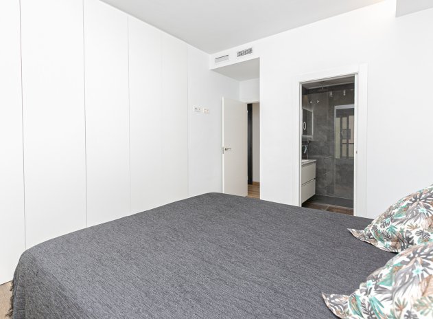Resale - Villa * - Los Montesinos