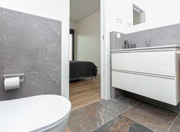 Resale - Villa * - Los Montesinos