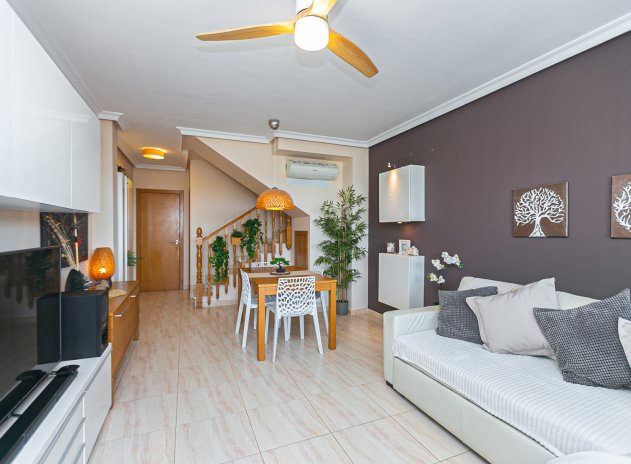 Herverkoop - Rijwoning - Lomas de Cabo Roig