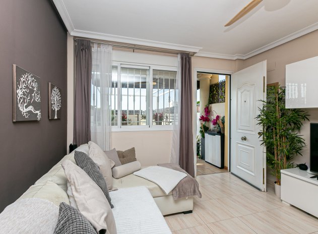 Herverkoop - Rijwoning - Lomas de Cabo Roig