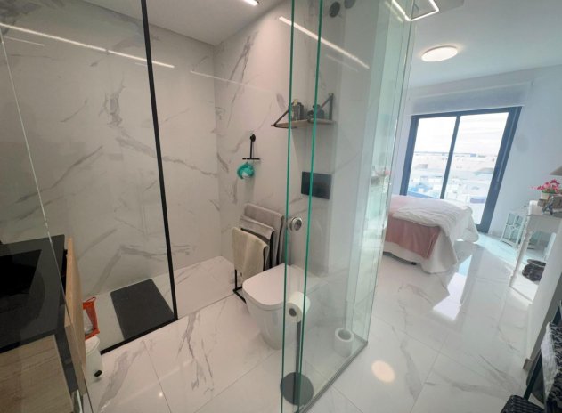 Herverkoop - Appartement - Guardamar del Segura - El Raso