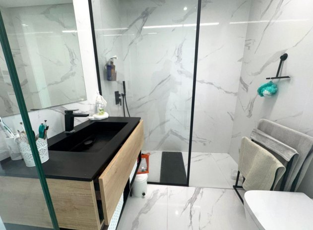 Herverkoop - Appartement - Guardamar del Segura - El Raso
