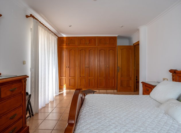 Herverkoop - Villa - Elche - La Hoya