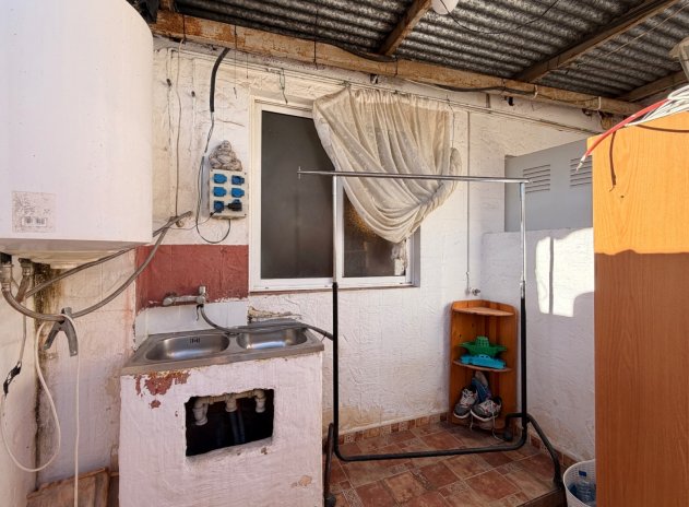 Herverkoop - Rijwoning - Rafal - El Mudamiento