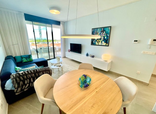 Resale - Apartment / Flat * - Benijofar *