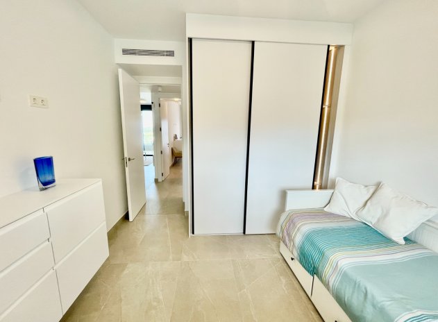 Resale - Apartment / Flat * - Benijofar *