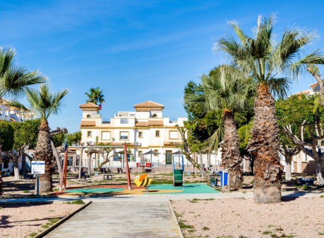 Revente - Maison mitoyenne - Torrevieja
