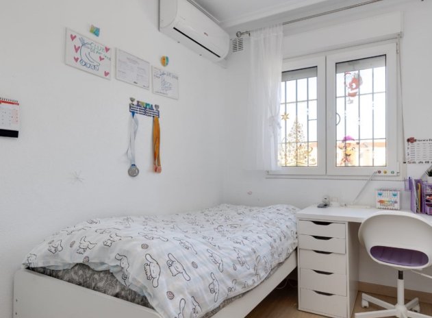 Revente - Maison mitoyenne - Torrevieja