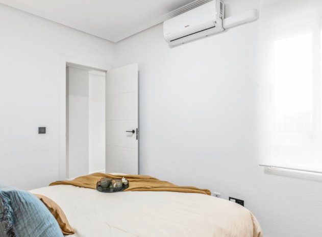 Herverkoop - Appartement - Orihuela Costa - La Florida