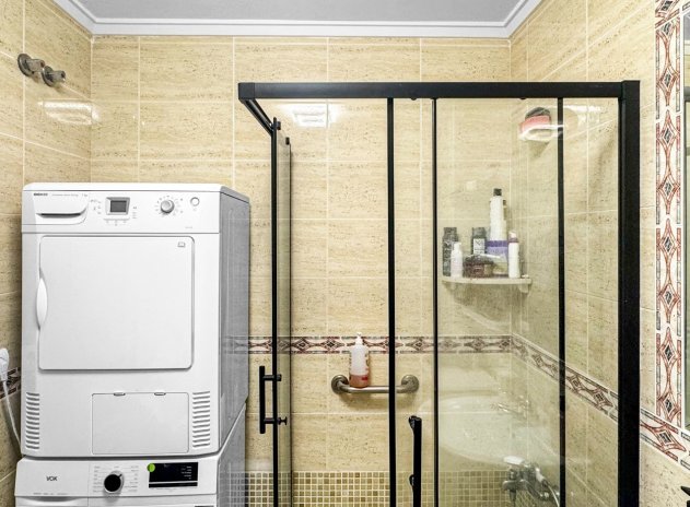 Wiederverkauf - Wohnung - Torrevieja - Aguas Nuevas