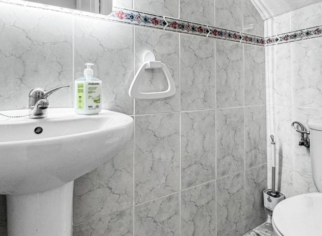 Wiederverkauf - Wohnung - Torrevieja - Aguas Nuevas
