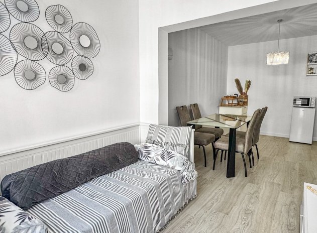Herverkoop - Appartement - Torrevieja - Los Balcones