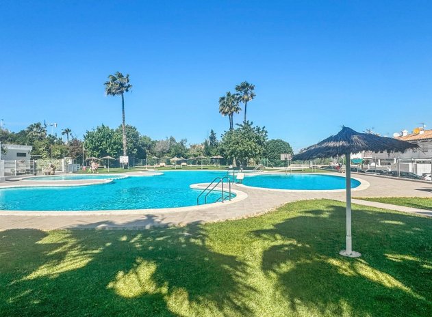 Herverkoop - Appartement - Torrevieja - Los Balcones