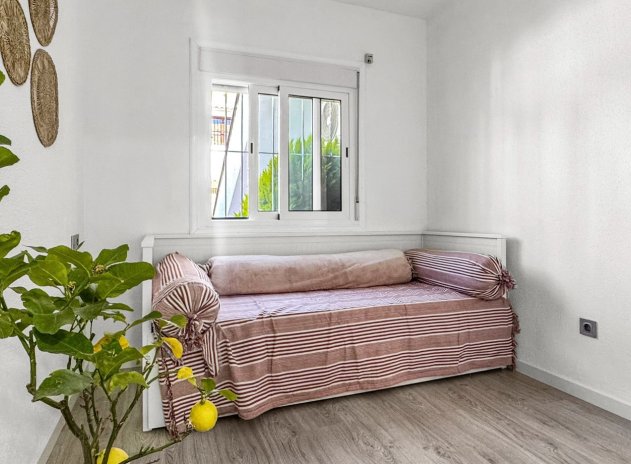 Herverkoop - Appartement - Torrevieja - Los Balcones
