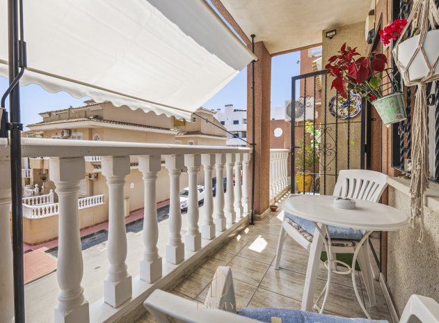 Herverkoop - Appartement - Orihuela Costa - Las Filipinas