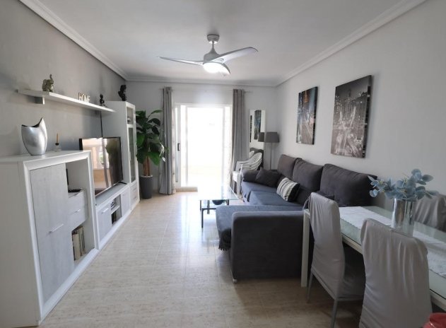 Reventa - Apartamento / Piso - Torrevieja - La Mata