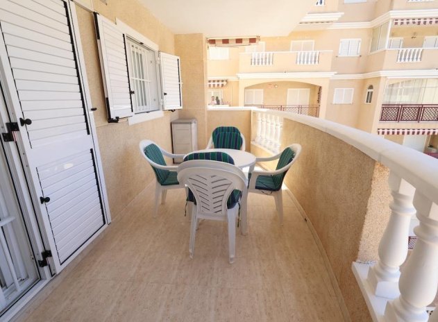 Reventa - Apartamento / Piso - Torrevieja - La Mata