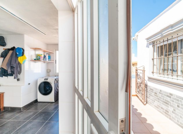 Reventa - Villa - Torrevieja - Torretas