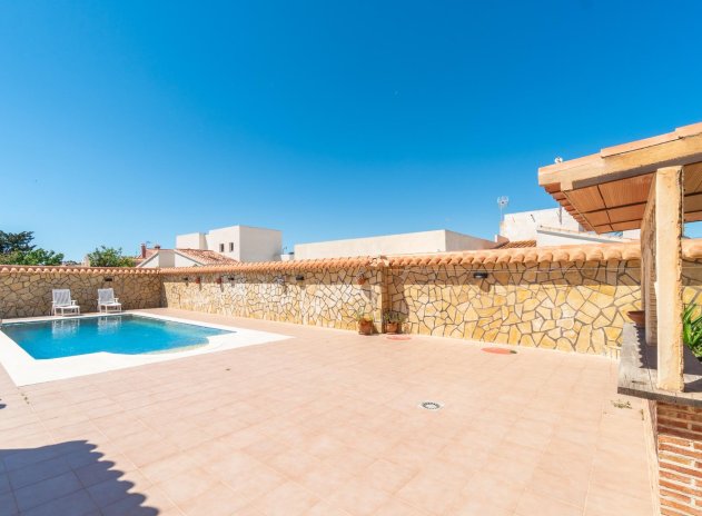 Reventa - Villa - Torrevieja - Torretas