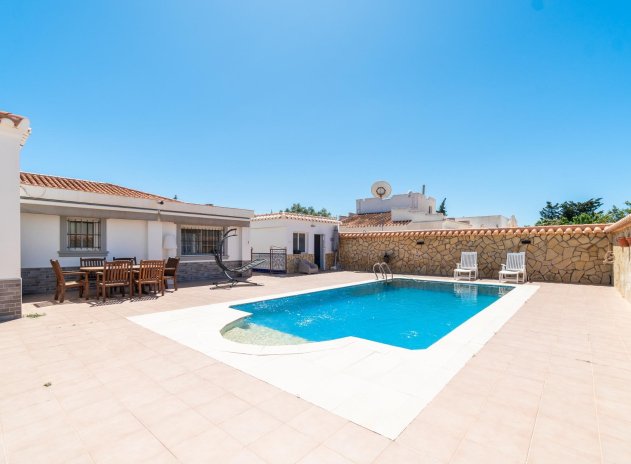 Reventa - Villa - Torrevieja - Torretas