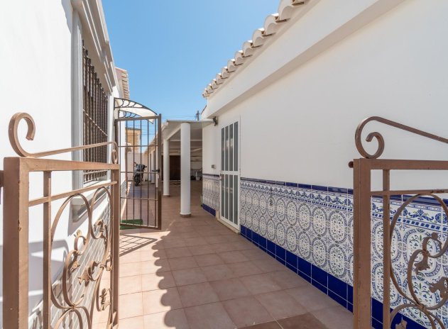 Reventa - Villa - Torrevieja - Torretas