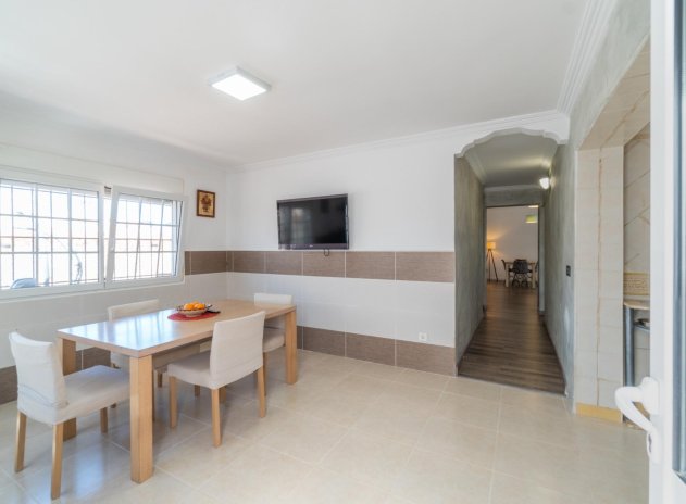 Reventa - Villa - Torrevieja - Torretas