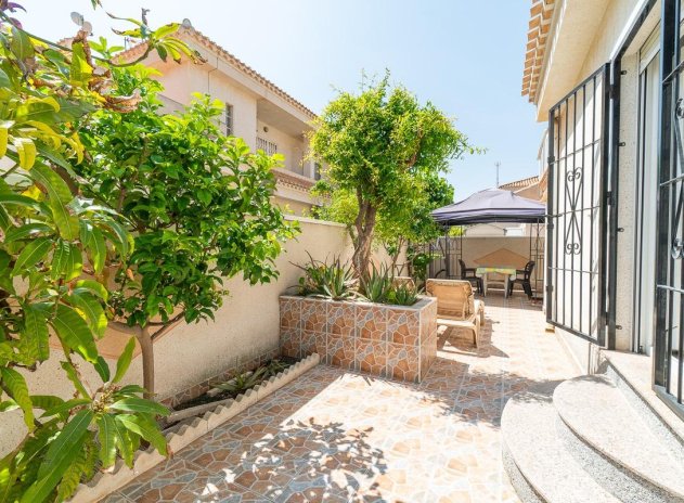 Revente - Villa - Orihuela Costa - Playa Flamenca