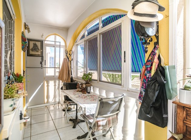 Resale - Apartment / Flat * - ALICANTE - La Florida