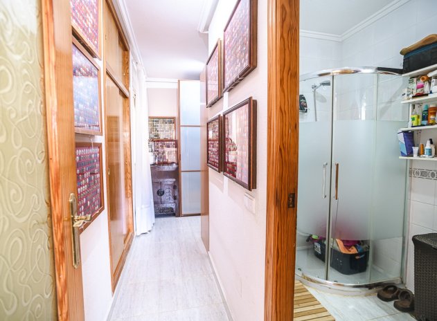 Resale - Apartment / Flat * - ALICANTE - La Florida