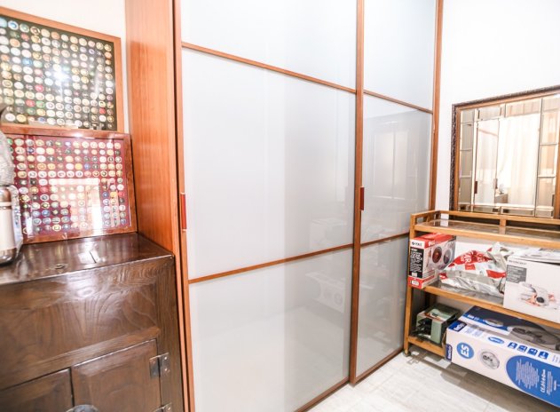 Resale - Apartment / Flat * - ALICANTE - La Florida