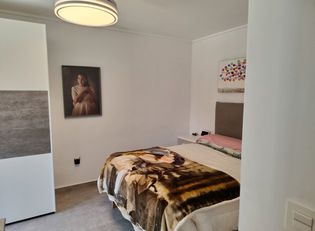 Resale - Finca / Country Property *  - Los Montesinos *